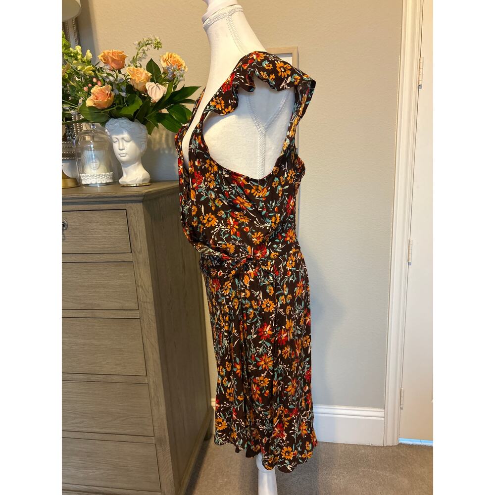 band of the free | (NWT) Brown Floral Wrap Dress | Lg - Picture 10 of 15